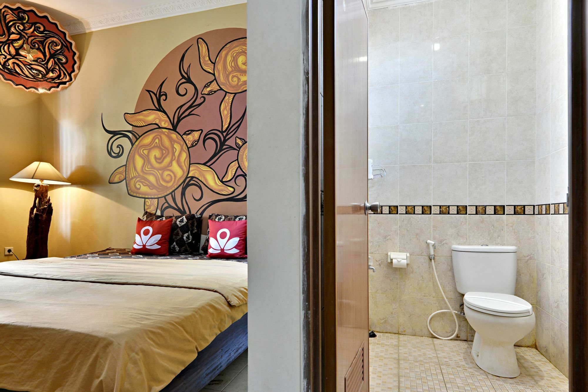 Zen Rooms Malioboro Sosrowijayan Wetan Yogyakarta Exteriör bild