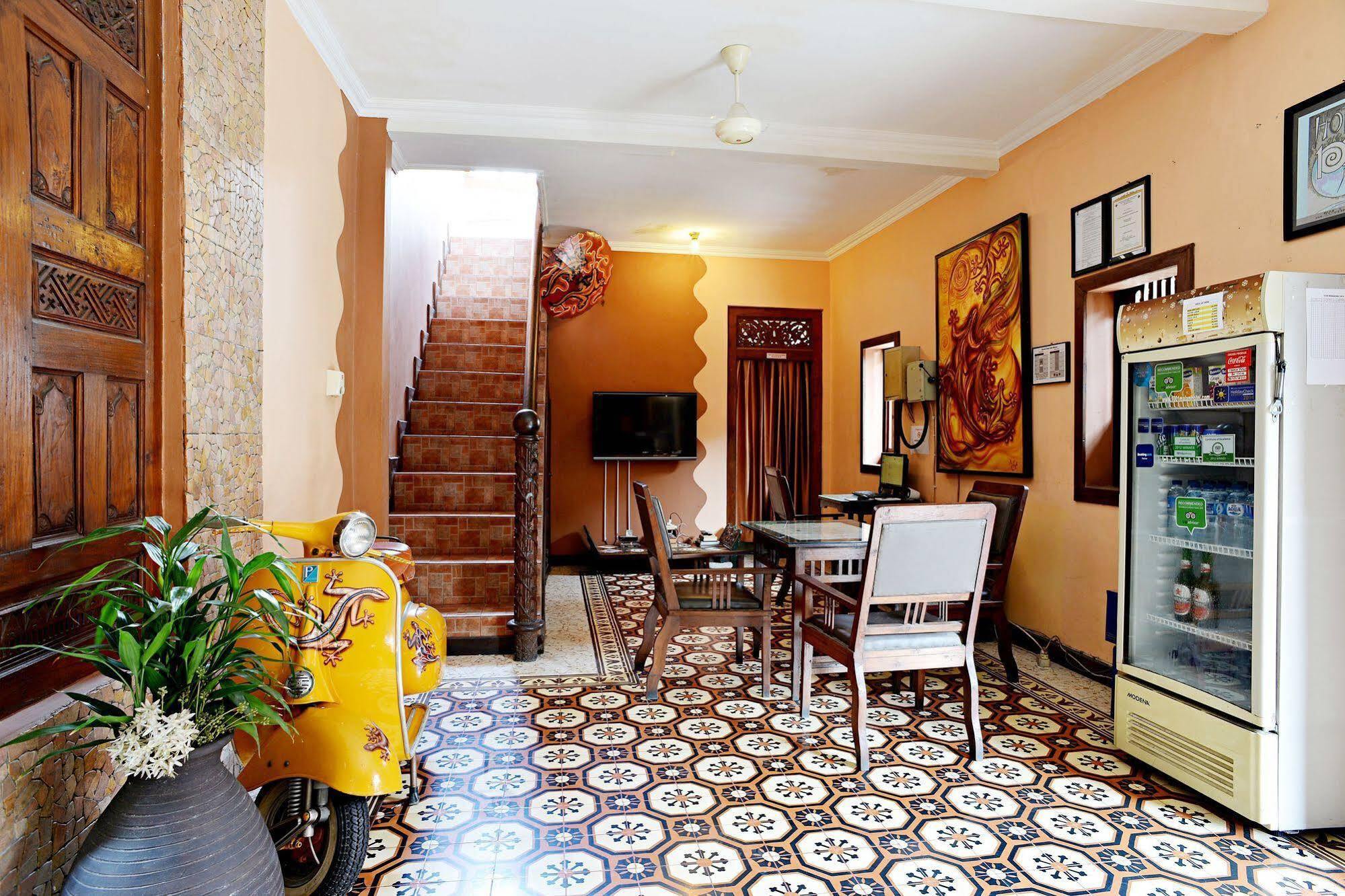 Zen Rooms Malioboro Sosrowijayan Wetan Yogyakarta Exteriör bild